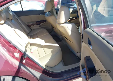 2008 Honda Accord 2.4 Ex-L from USA, damaged, VIN 1HGCP26828A114686